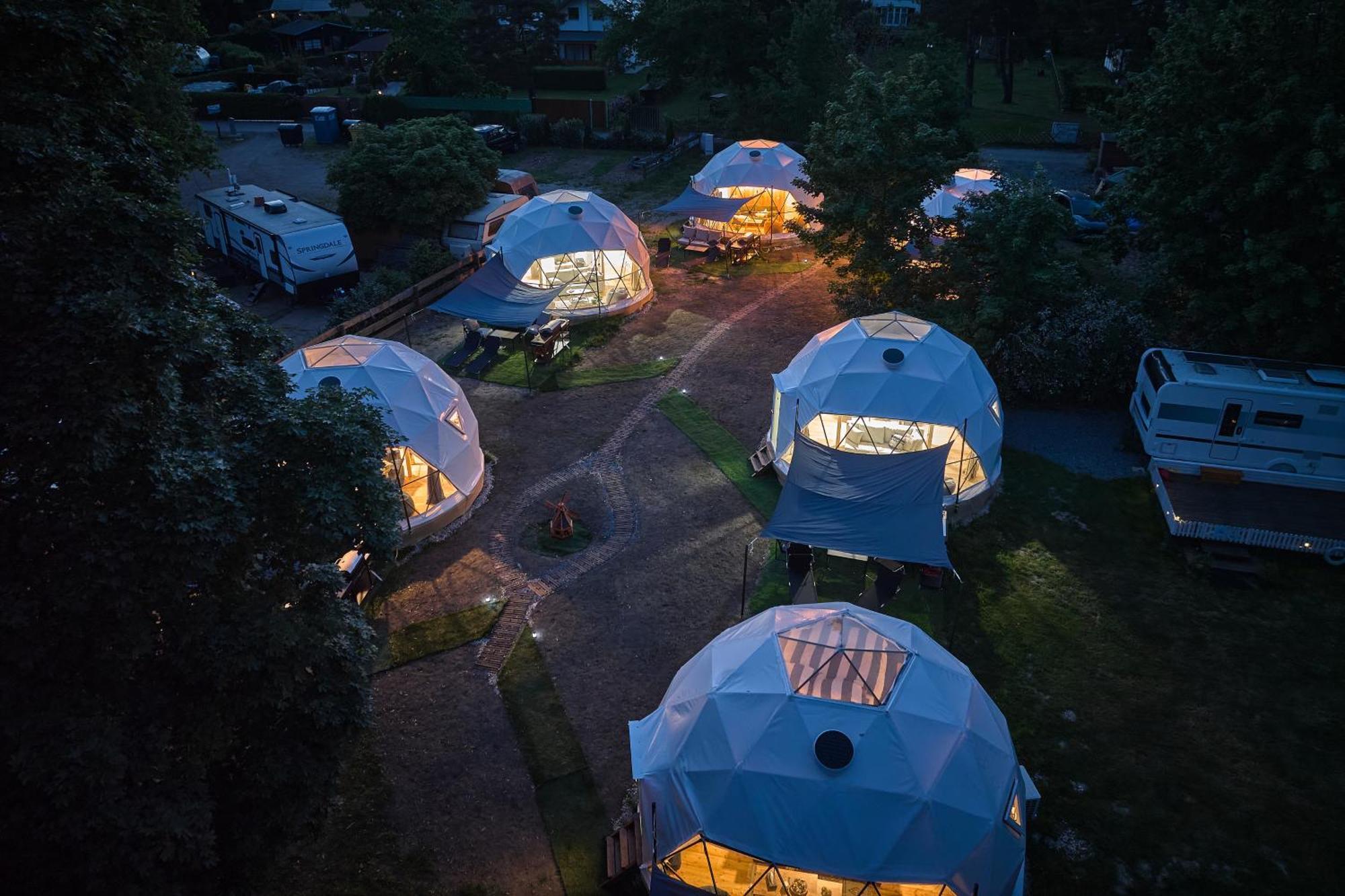 Glamping Slapy Hotell Eksteriør bilde