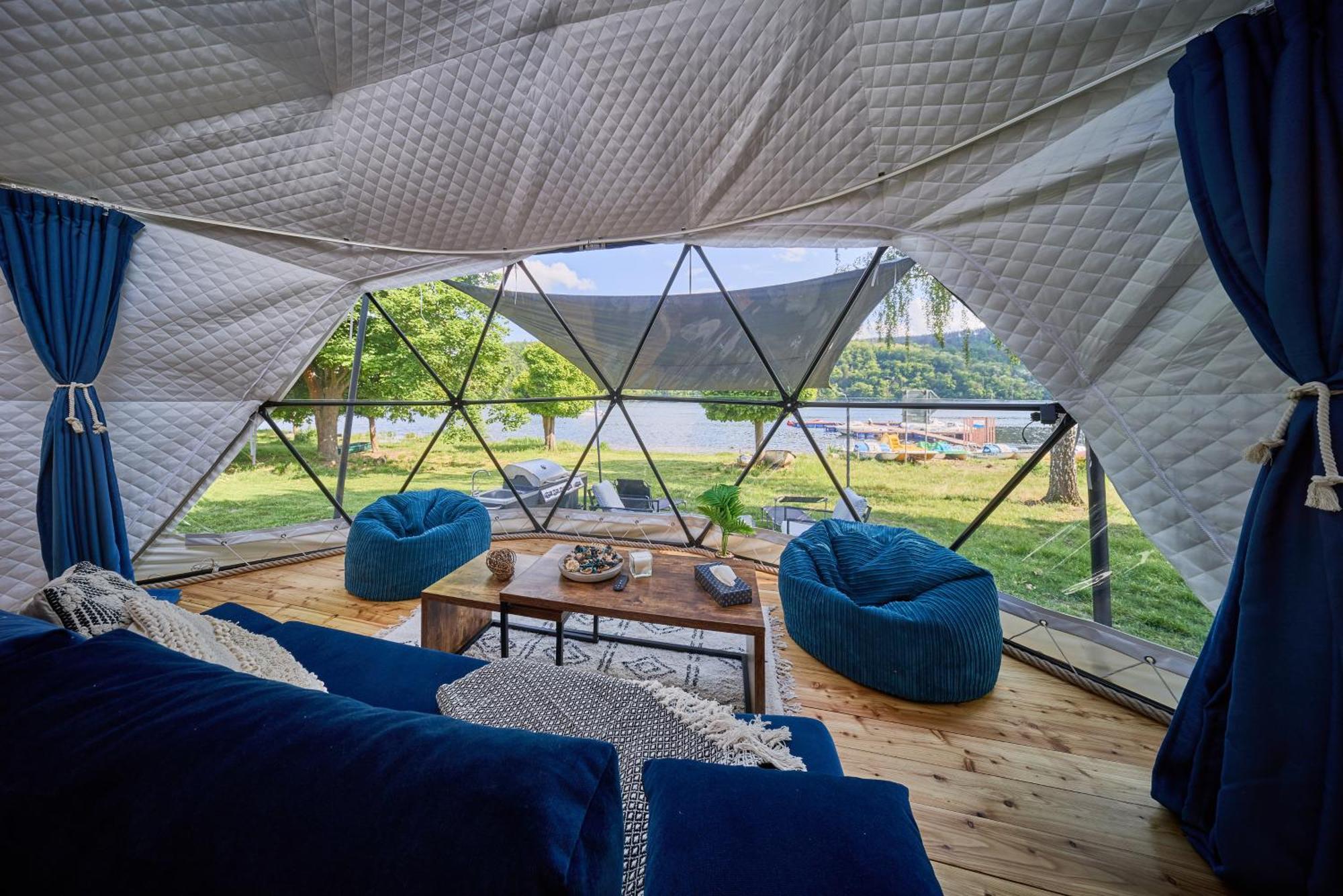 Glamping Slapy Hotell Eksteriør bilde